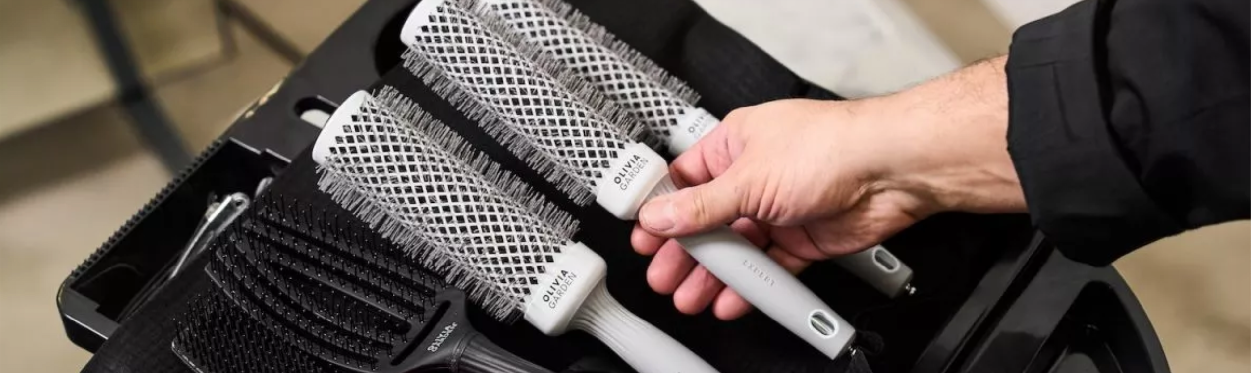 Hair Brushes & Combs