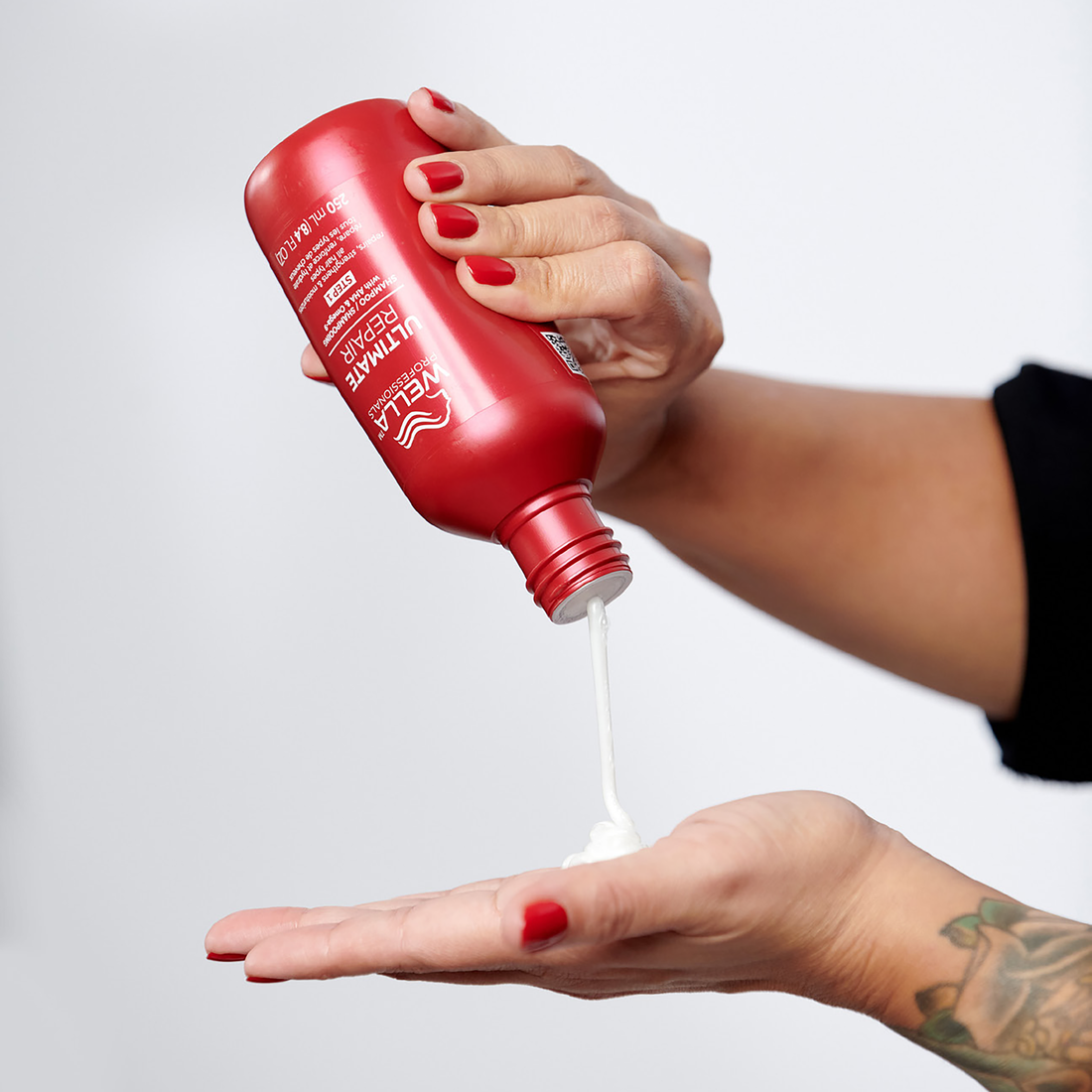 Wella Professional Ultimate Repair Shampoo 250ml